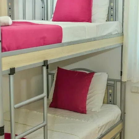 Saros Calis Beach Апартаменты *
