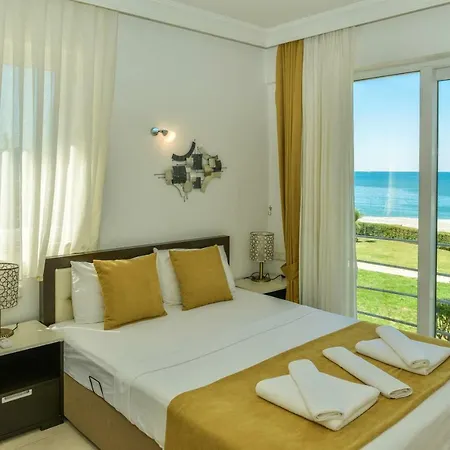 Saros Calis Beach * Фетхие